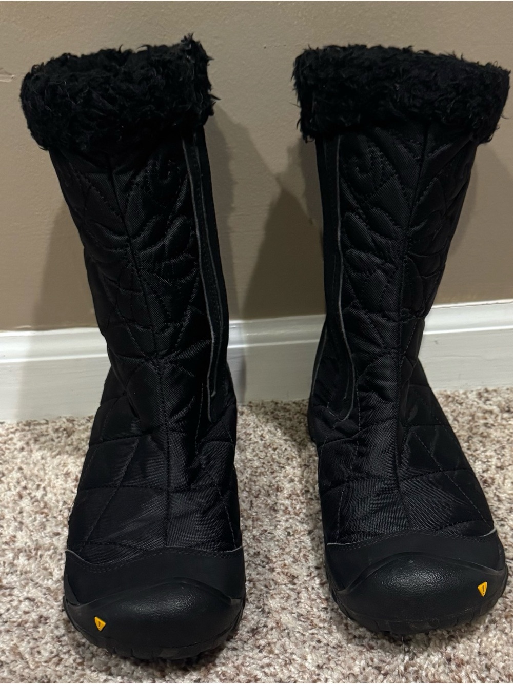 Keen Black Quilted Winter Boots with Faux Fur Cuff